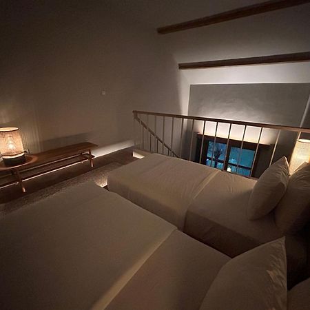 Umadewi Surf & Retreat Hotel Pulukan Bagian luar foto