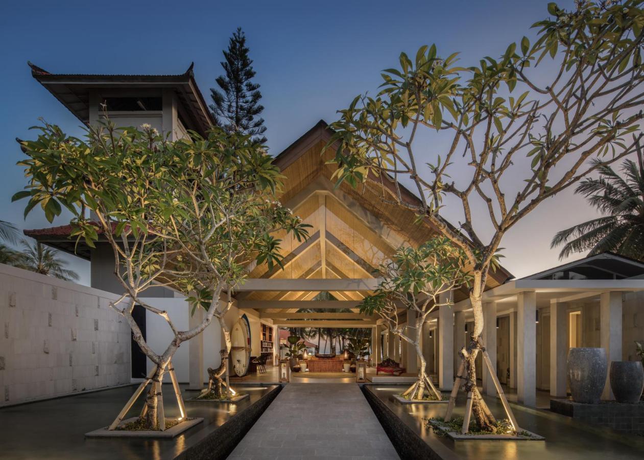 Umadewi Surf & Retreat Hotel Pulukan Bagian luar foto